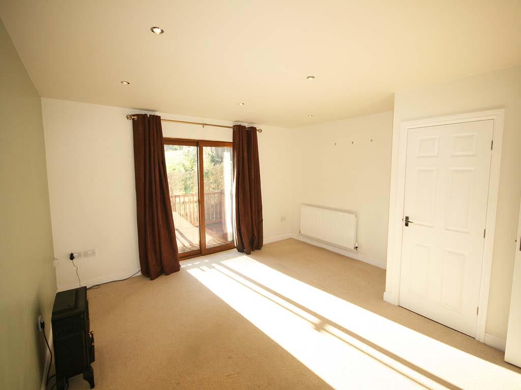 3 bedroom townhouse house Let Agreed in Barnoldswick - IMG_6686.JPG